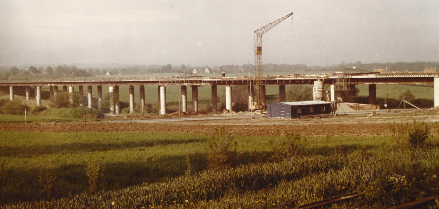 Die Liedbachtalbrücke kurz vor ihrer Fertigstellung 1961