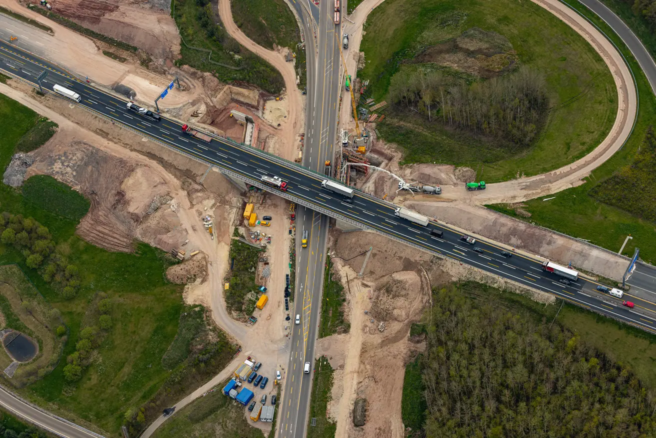 Luftaufnahme der Anschlussstelle Ansbach (Foto: FrankenAir)