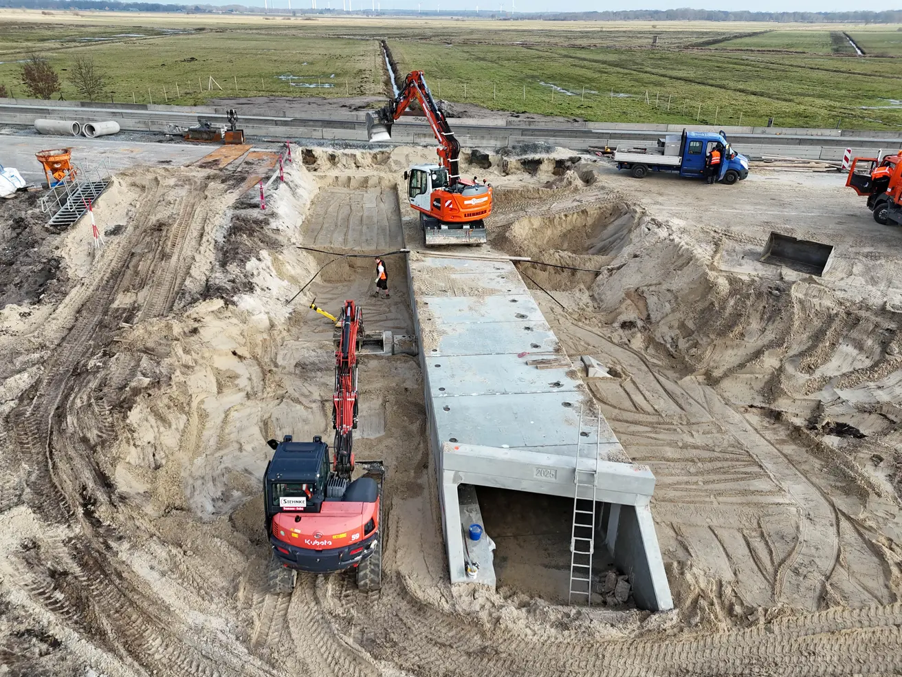 Schon bald wird der Durchlass überdeckt sein. © Die Autobahn GmbH des Bundes
