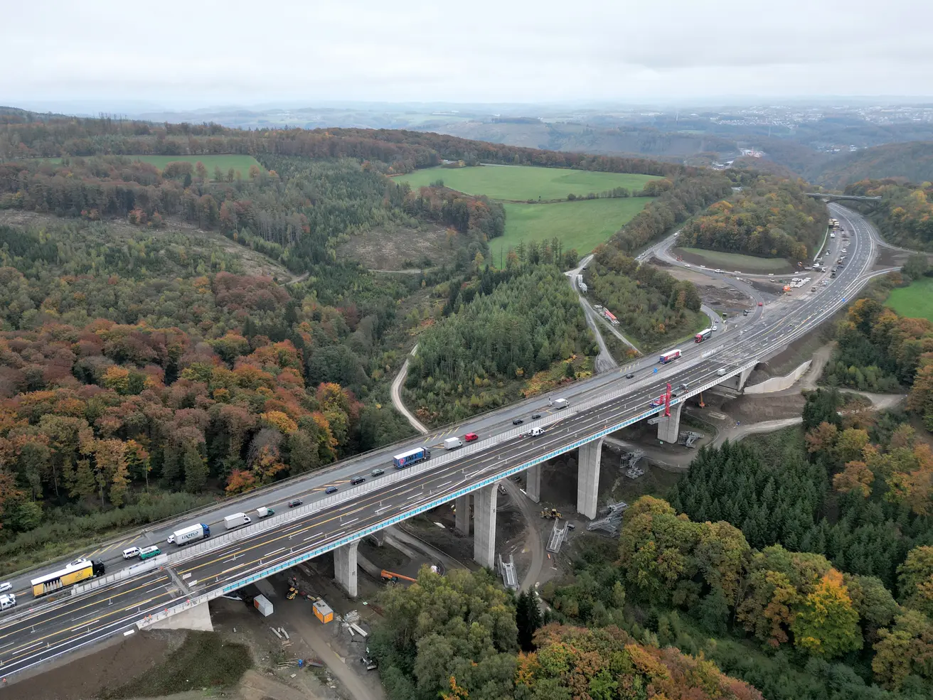 Luftaufnahme der Talbrücke Sterbecke