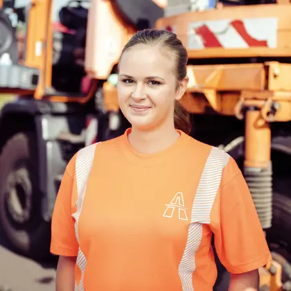 Kollegin im Betriebsdienst