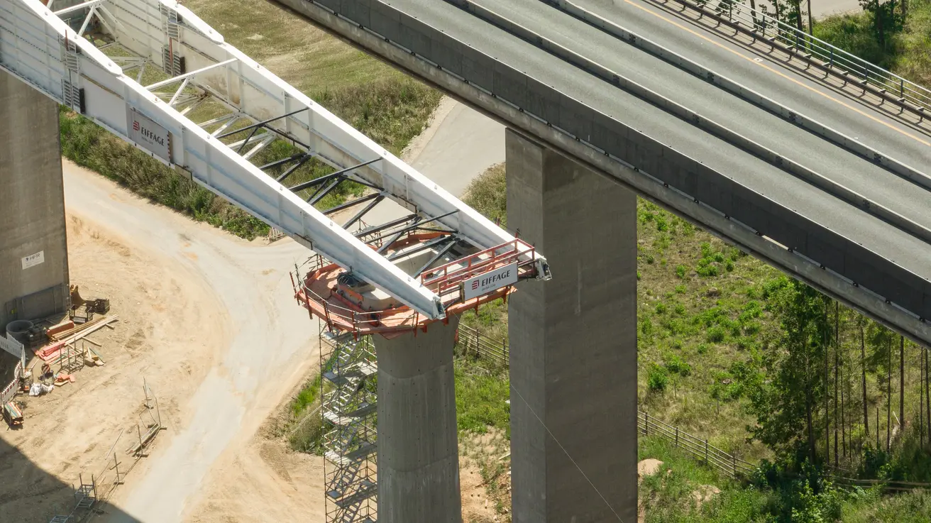 https://autobahn.qbank.se/mb/?h=2b847c1600576ef41e87d110d31f937d