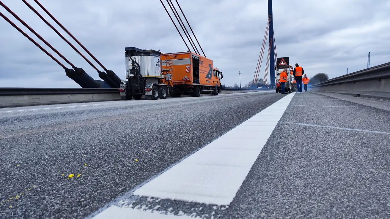 A1 | Norderelbbrücke Hamburg | Ummarkierungsarbeiten