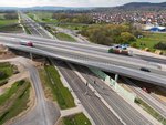 Luftaufnahme Brücke A73 über die Bahn und die Bundesstraße 4 südlich Breitengüßbach (Foto: Hajo Dietz - Nürnberg Luftbild)