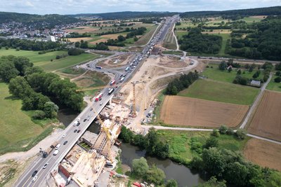 Bau der Enz- und B10-Brücke in Fahrtrichtung Stuttgart