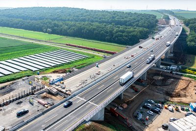 Luftaufnahme der Talbrücke Rothof im Zuge der A7 (Jan R. Schäfer)