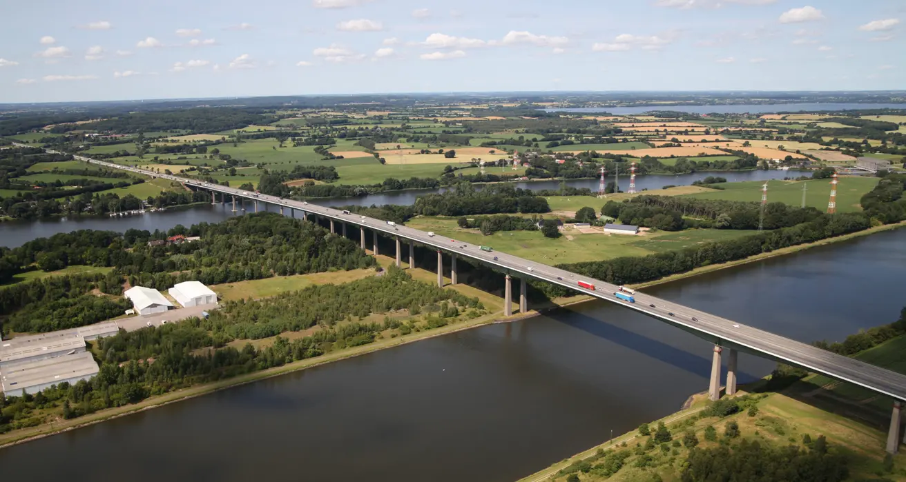 Quelle: DEGES | A7 Rader Hochbrücke | Schleswig-Holstein Quelle: DEGES | A7 Rader Hochbrücke | Schleswig-Holstein