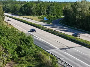 A27 im Bereich der Anschlussstelle Walsrode Süd in Blickrichtung Walsroder Dreieck. © Die Autobahn GmbH des Bundes