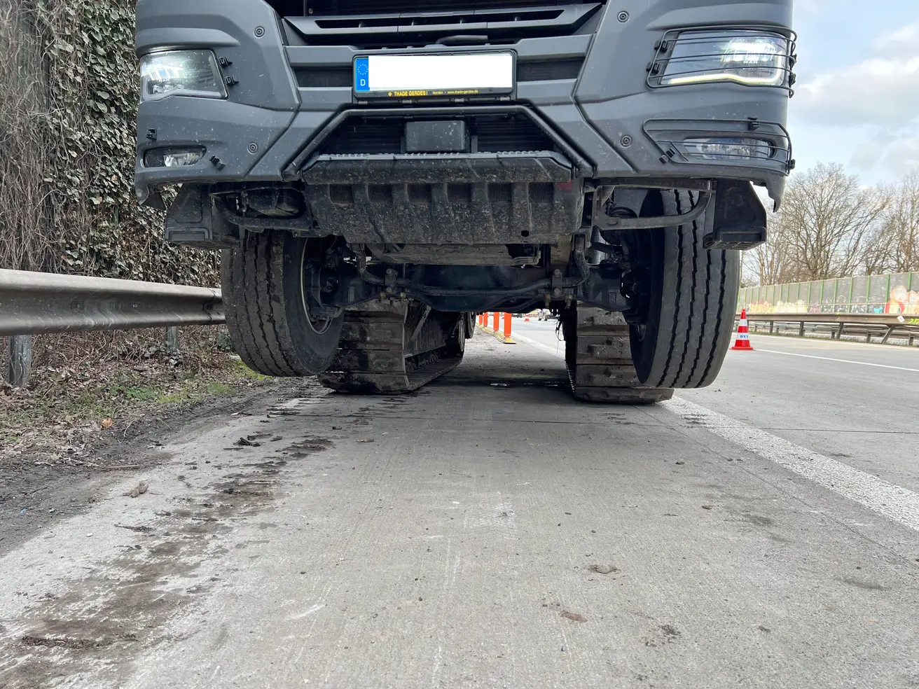Spezialfahrzeug zur Baugrunderkundung. © Die Autobahn GmbH des Bundes
