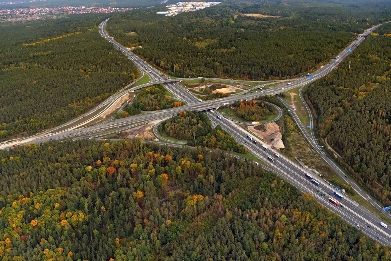 Luftaufnahme Ausbauabschnitt A73 Nürnberg Hafen - Autobahnkreuz Nürnberg-Süd (Foto: Hajo Dietz - Nürnberg Luftbild)